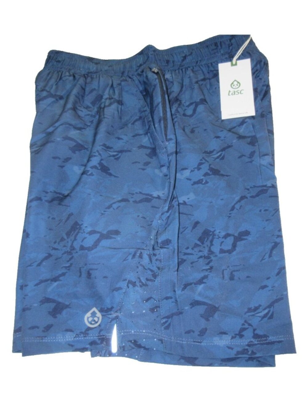 Tasc Performance Men's 7 inch 2 in 1 shorts Navy Surface Blue Camo Size 2XL NWT